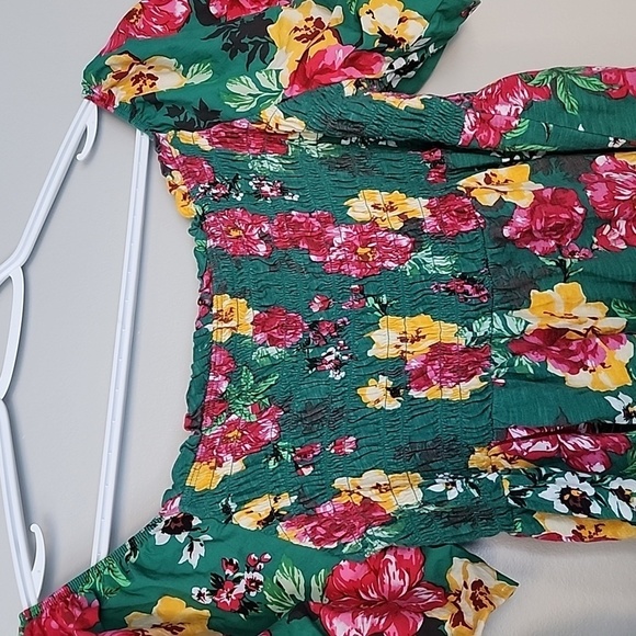 Torrid green yellow spring summer top blouse 2 - Picture 3 of 6